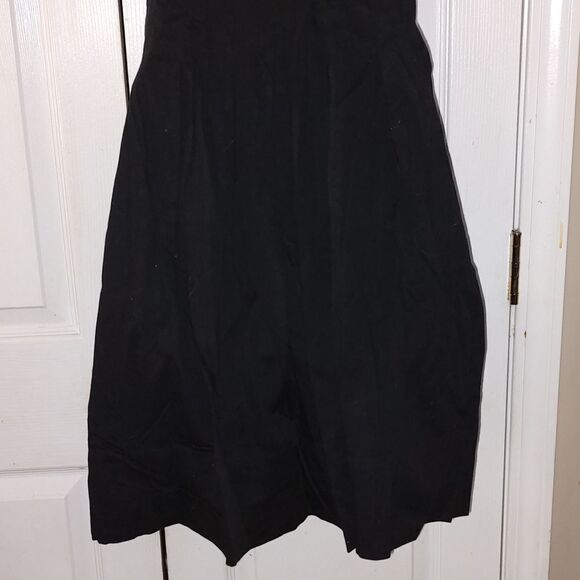 Talbots  black little sexy dress with pockets  Sz 4P - Picture 5 of 7